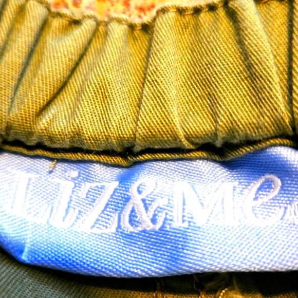 Liz & Me Sage Green Cargo / Utility Shorts Women Size 20W - Picture 8 of 15